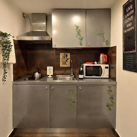 Lägenhet Deluxe Stile Industrial Centro Milano, Potente Wi-fi, 3 Linee Metropolitane- Collegato Direttamente Con Aeroporto Di Malpensa E Rho Fiera In 10 Minuti